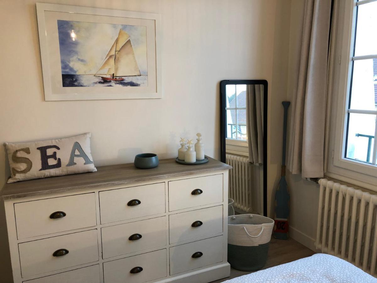 Bel Appartement Plein Centre 100M De La Mer Merville-Franceville-Plage Exterior foto